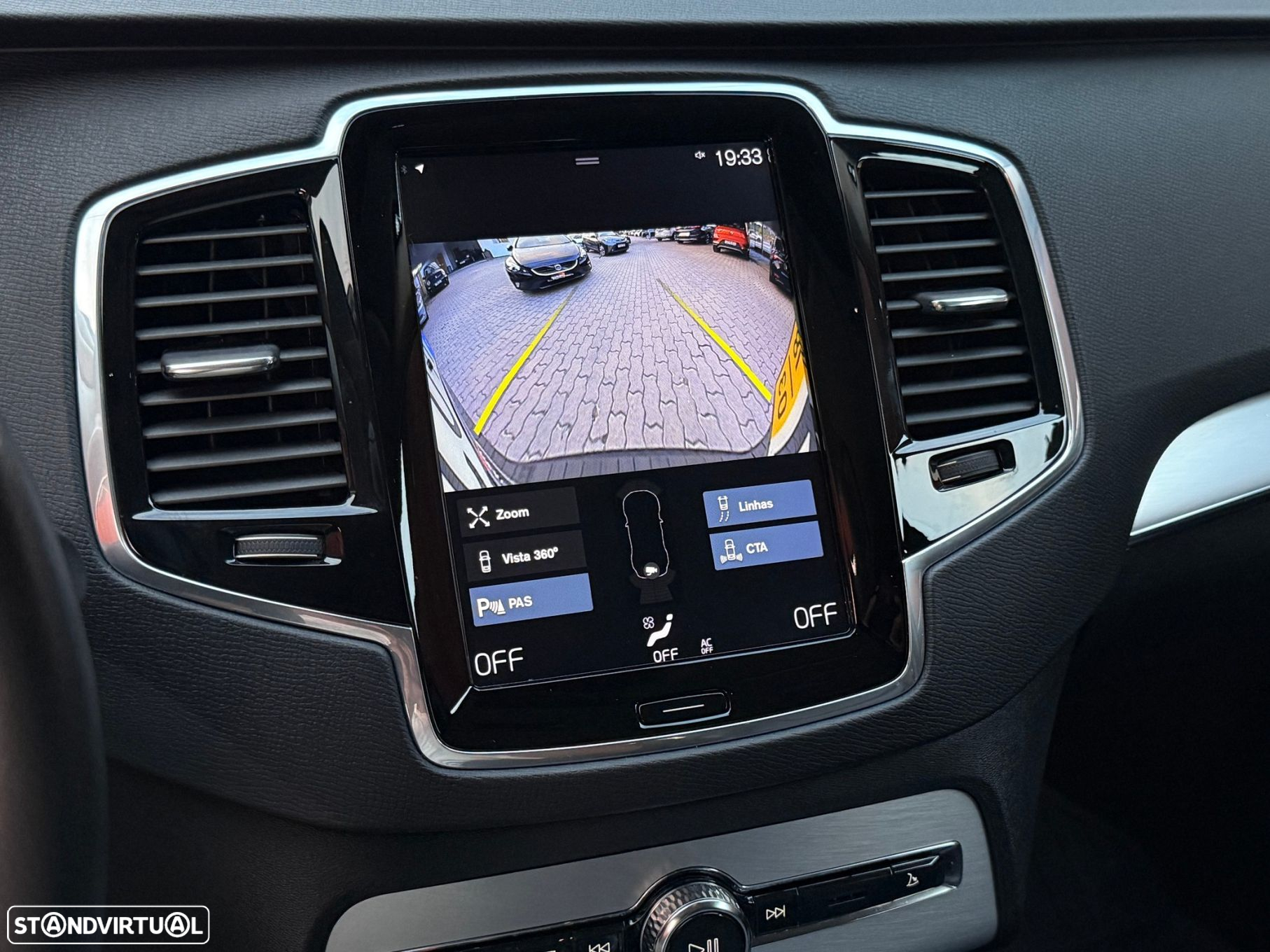 Volvo XC 90 2.0 D4 Momentum - 14