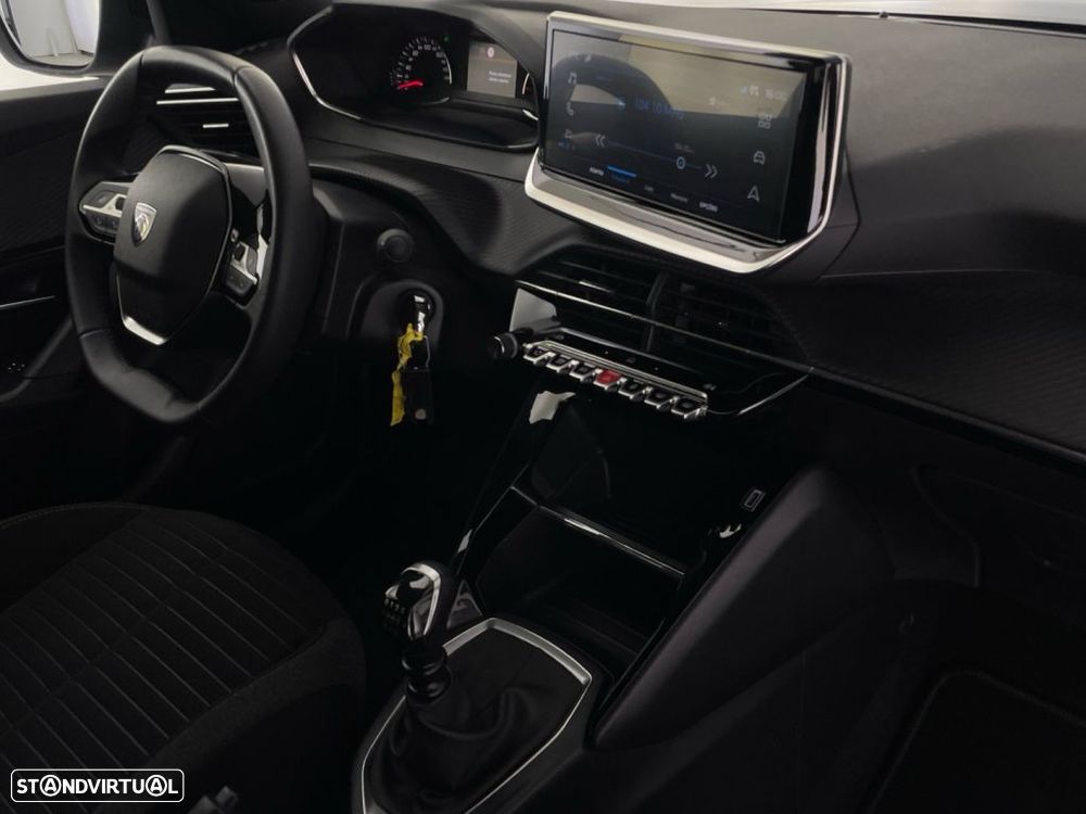 Peugeot 2008 1.2 PureTech Allure - 22