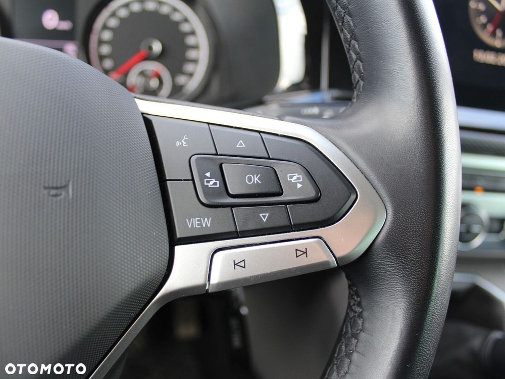 Volkswagen Caravelle 2.0 TDI L2 Comfortline - 23