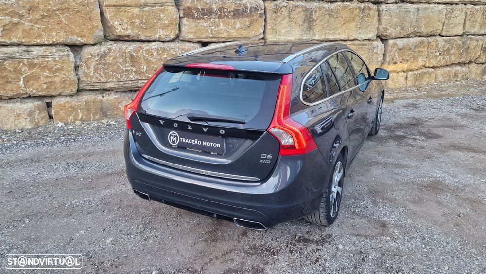 Volvo V60 D6 Plug-In-Hybrid AWD Geartronic Summum - 7