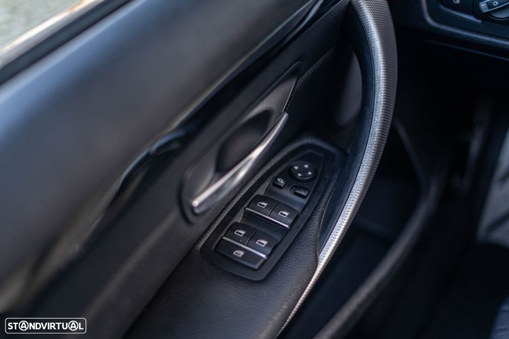 BMW 420 Gran Coupé d Pack Desportivo M Auto - 13