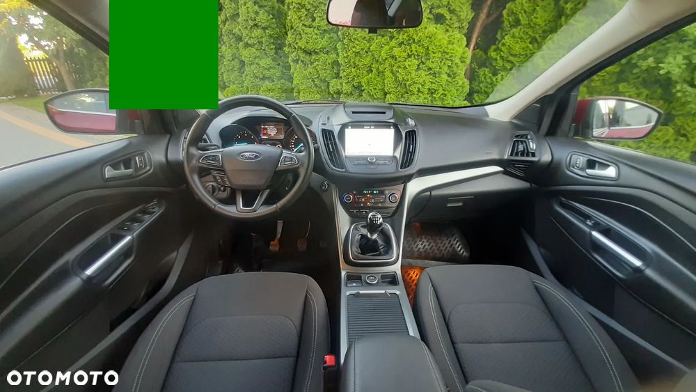 Ford Kuga 2.0 TDCi 4x2 Titanium - 20