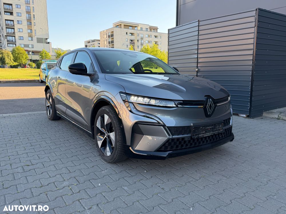 Renault Megane E-TECH 60 kWh 220 CP Iconic - 1