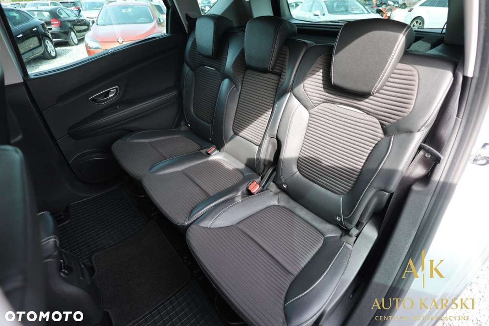 Renault Scenic - 31