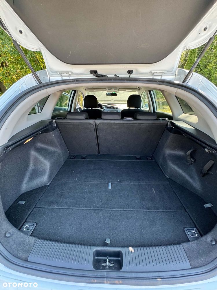 Kia Ceed 1.4 CRDi M - 9