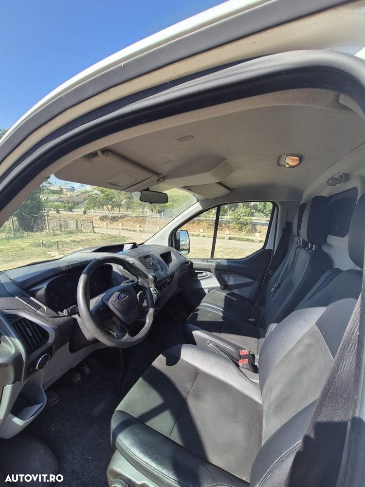 Ford TRANSIT CUSTOM - 5
