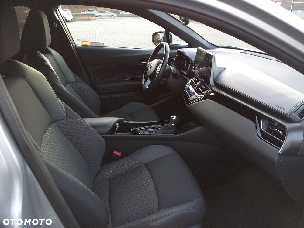 Toyota C-HR 1.8 Hybrid Style - 8