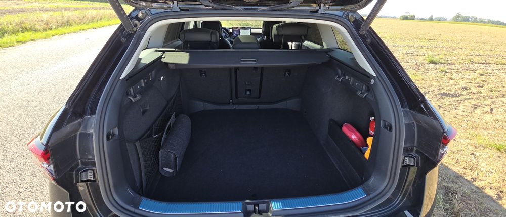 Skoda Superb 2.0 TDI SCR 4x4 L&K DSG - 26
