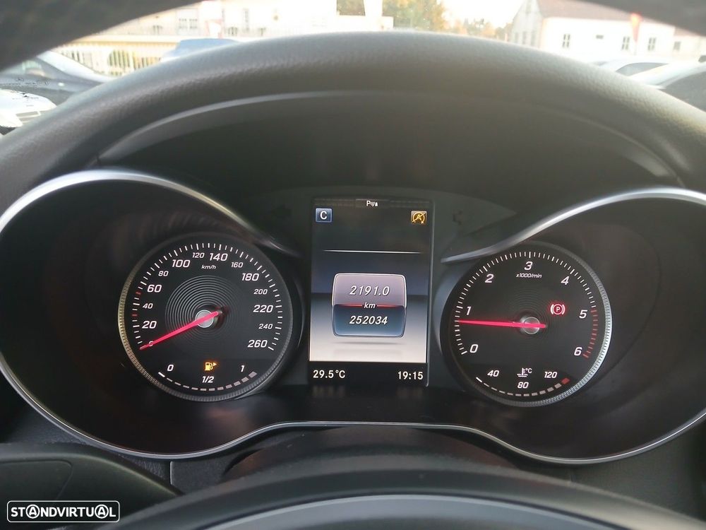 Mercedes-Benz C 220 d Avantgarde - 22