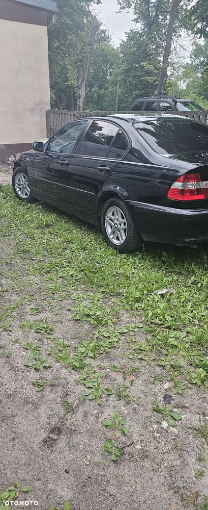 BMW Seria 3 318d - 6