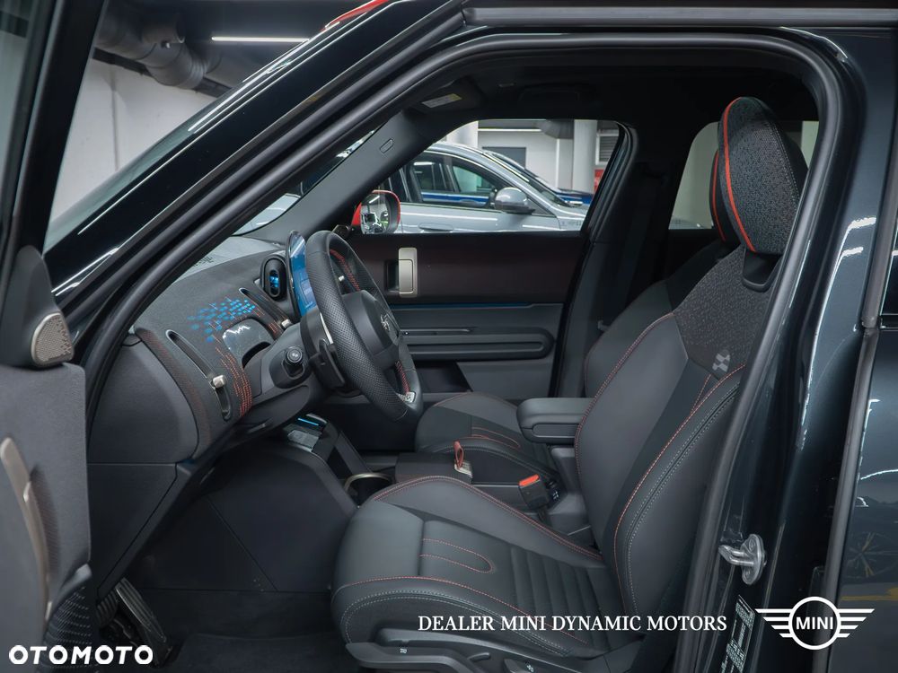 MINI Countryman JCW ALL4 - 17