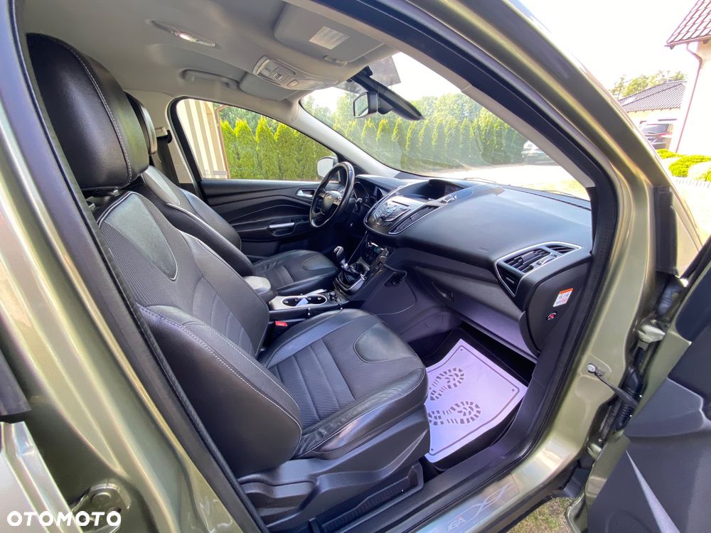Ford Kuga 2.0 TDCi Titanium - 35