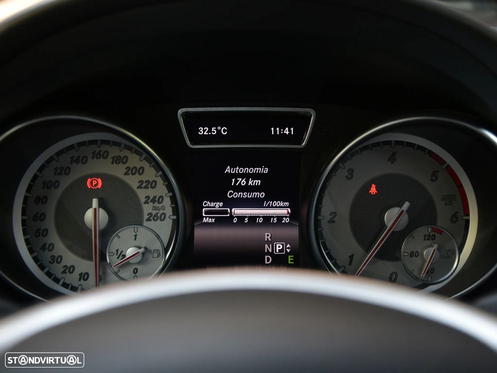 Mercedes-Benz GLA 200 (CDI) d 7G-DCT AMG Line - 27