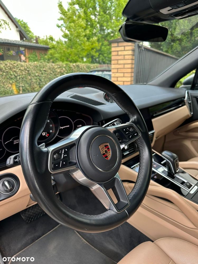 Porsche Cayenne Platinum Edition - 14