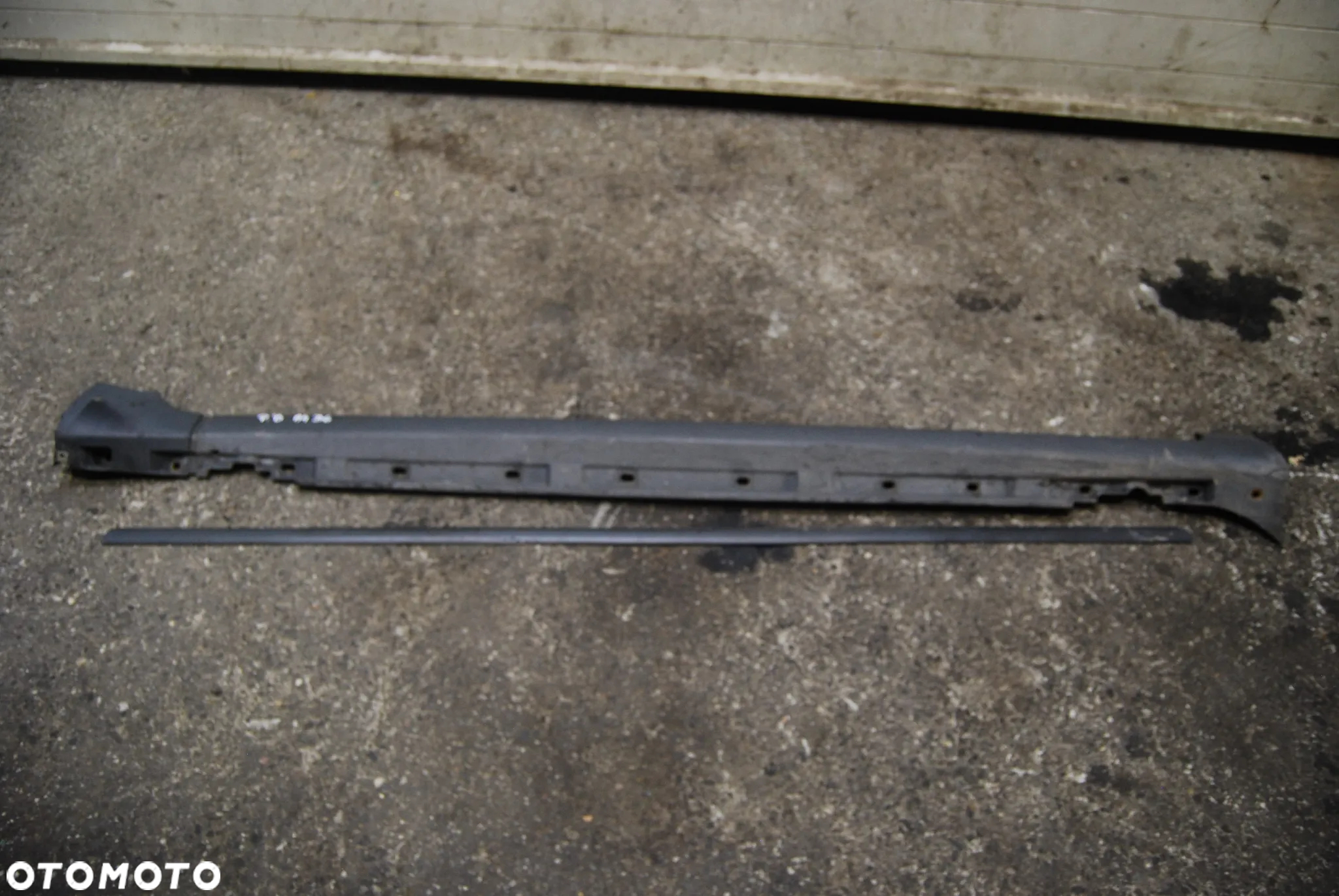 LISTWA PROGOWA PRAWA AUDI A4 B6 B7 KOMBI 8E0853860 - 5
