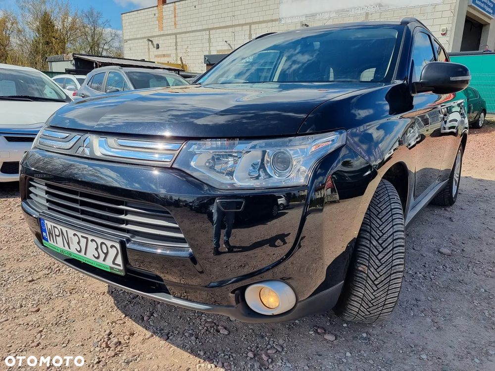 Mitsubishi Outlander 2.0 2WD CVT Edition - 2