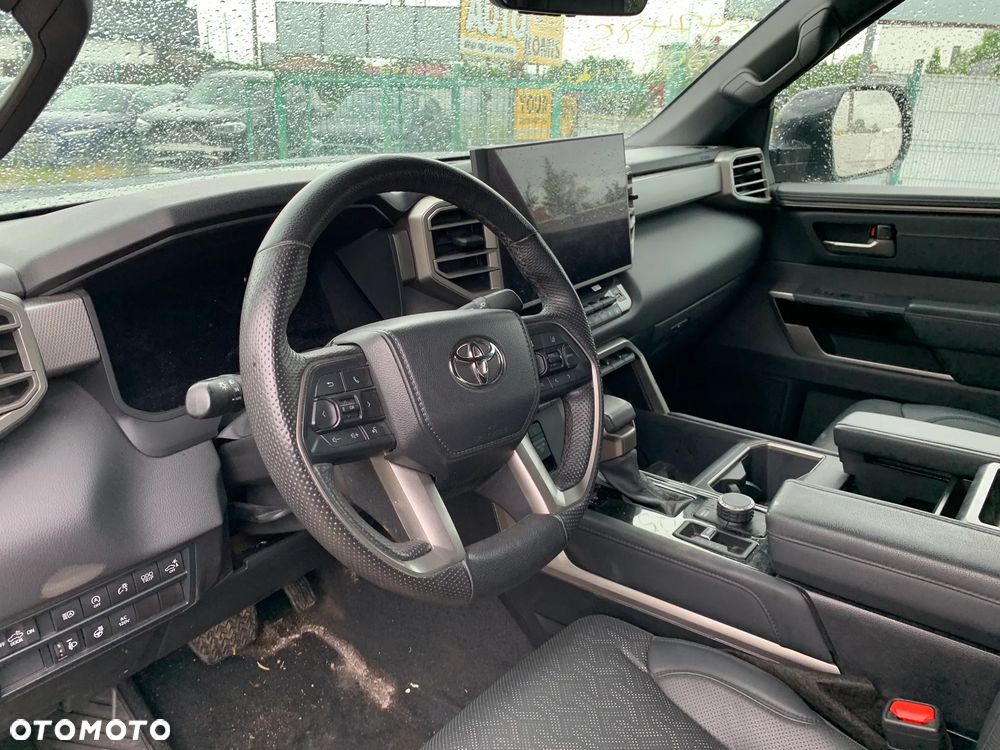 Toyota Tundra - 12