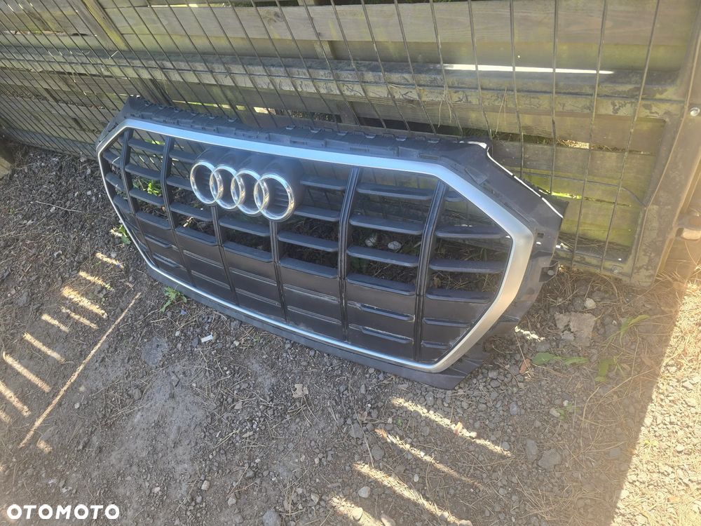 Audi q5 II 80a grill atrapa ładna oryginał 80a853651 - 3