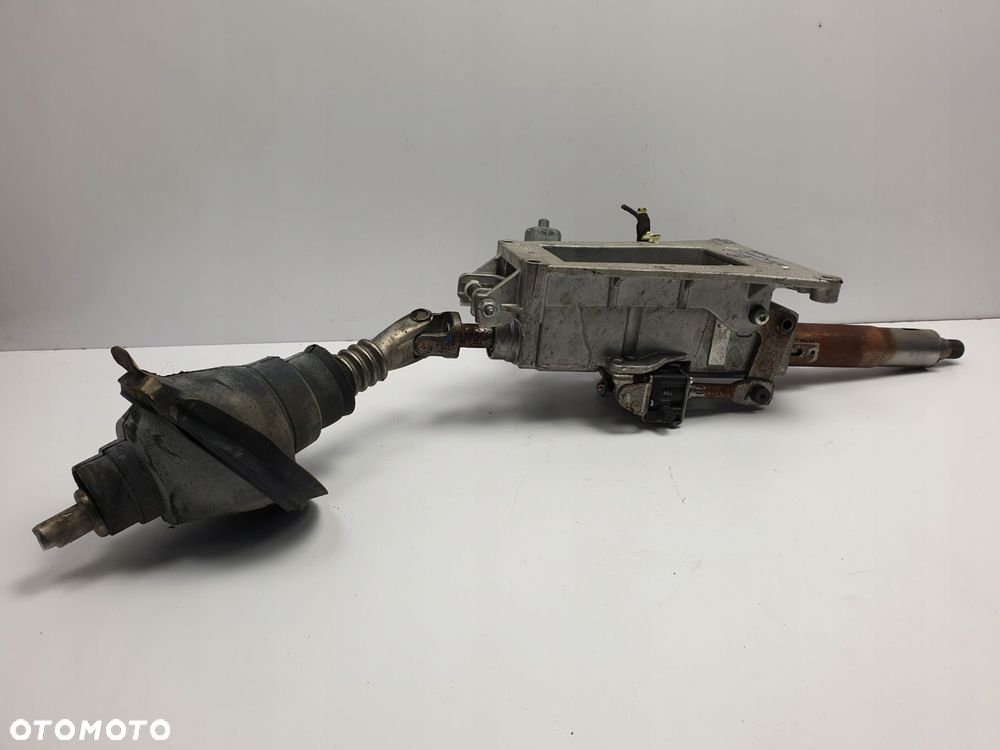 Dodge Challenger 15- KOLUMNA KIEROWNICZA krzyżak - 8