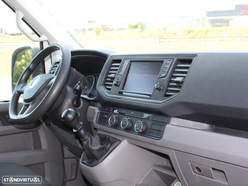 VW Crafter 2.0 TDI de 2018 - 10