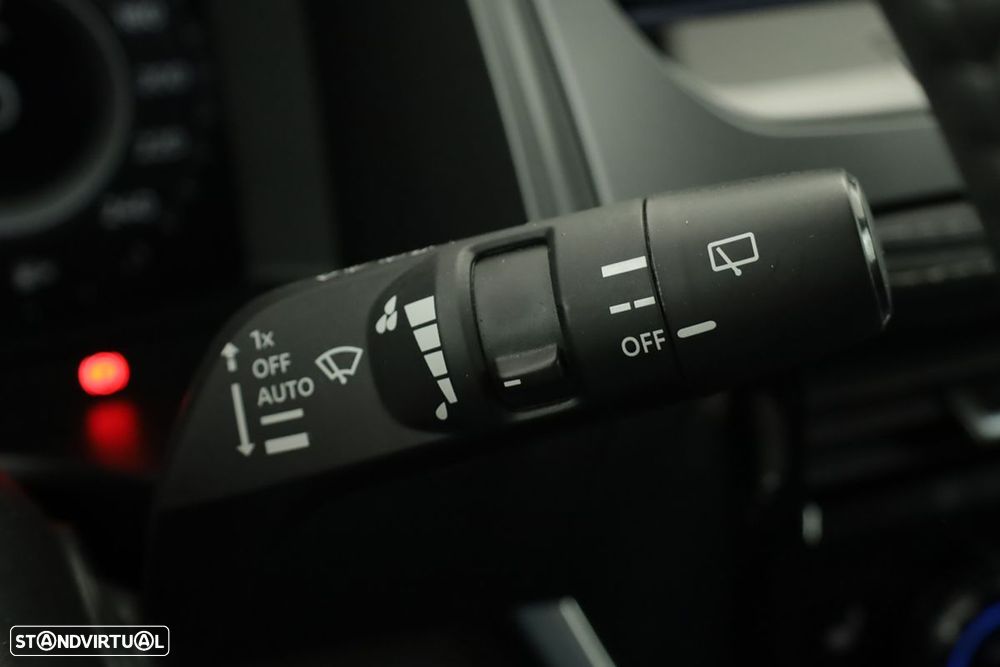 Nissan Qashqai 1.3 DIG-T N-Connecta LED Xtronic - 18
