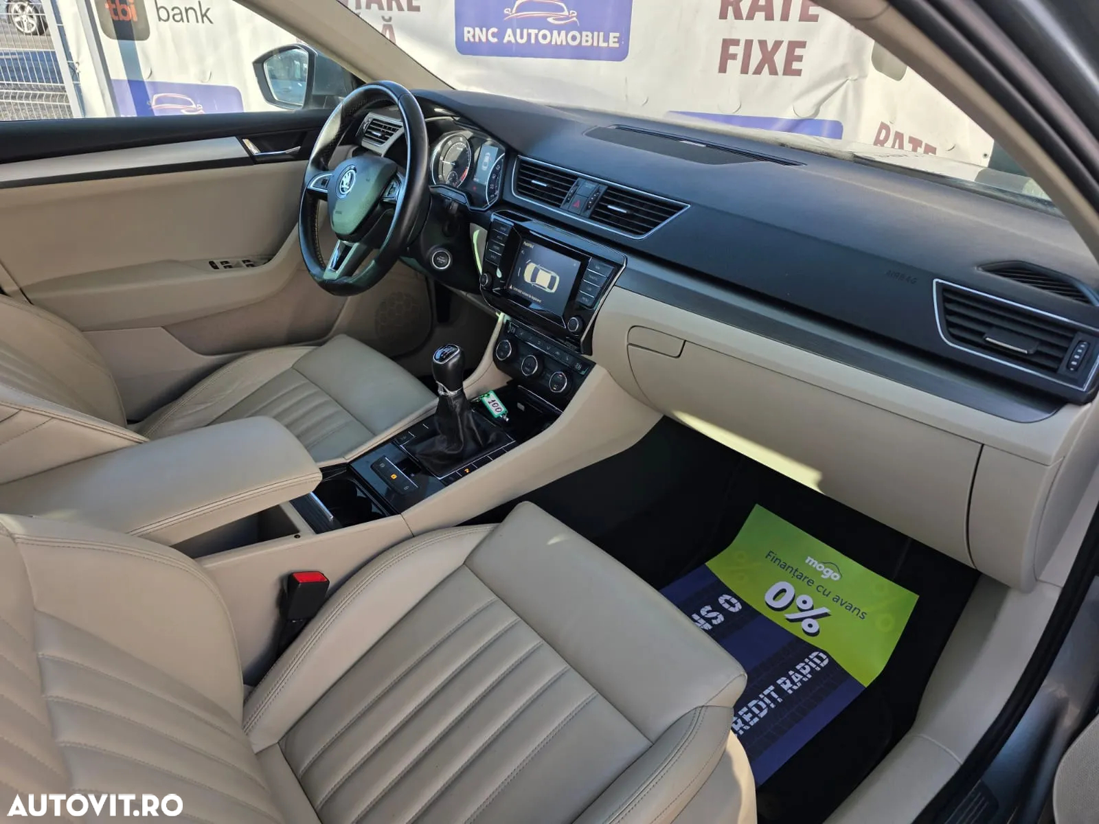 Skoda Superb 2.0 TDI Style - 11