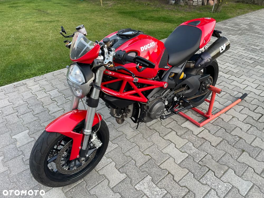 Ducati Monster - 5