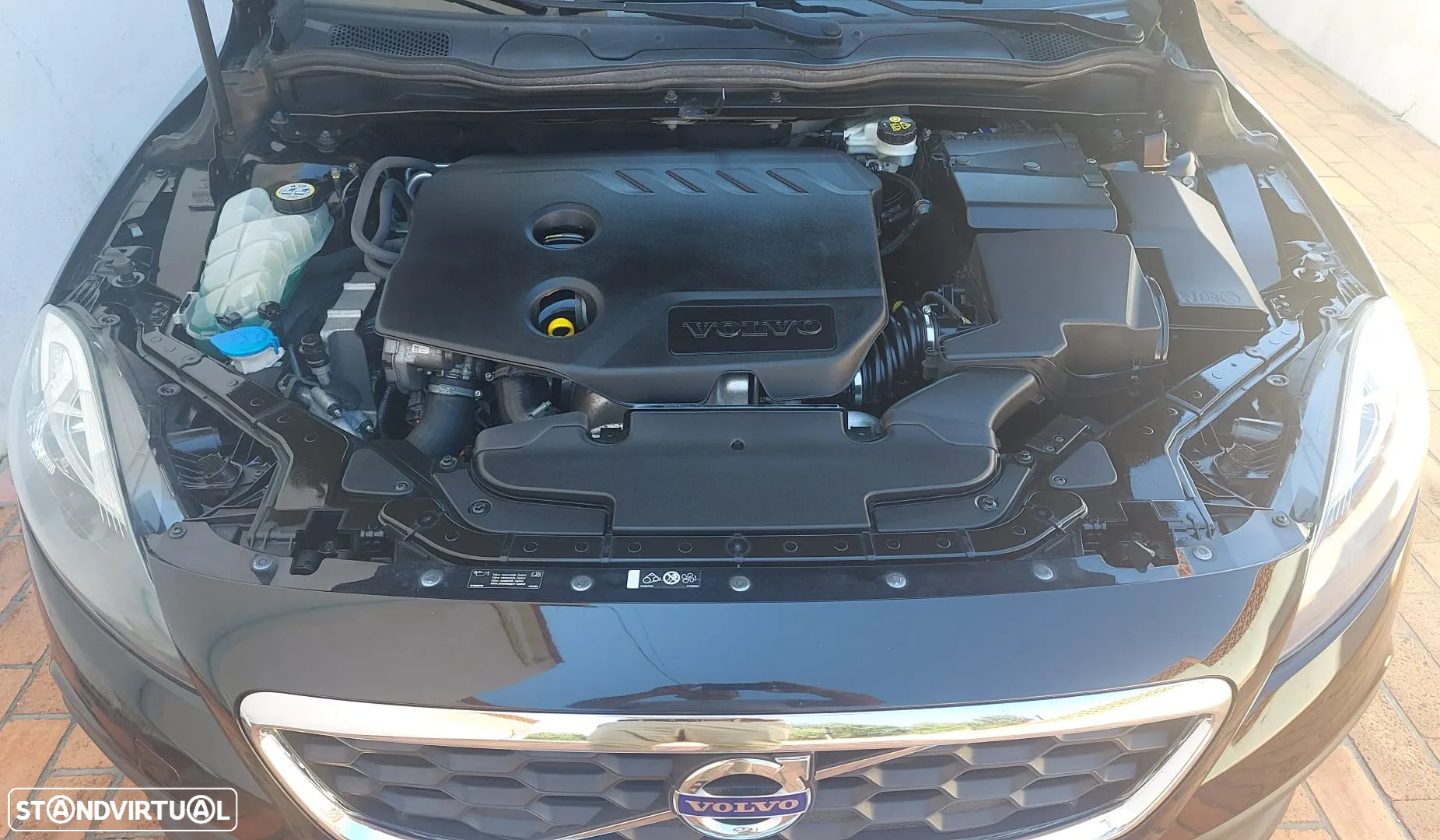 Volvo V40 Cross Country 1.6 D2 Momentum - 7