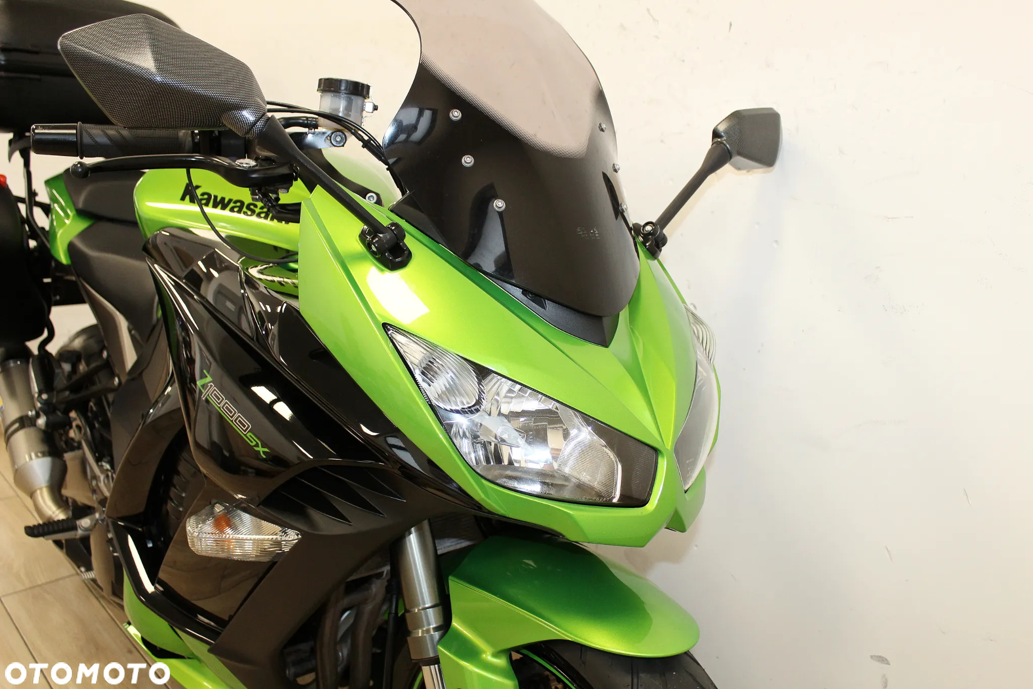 Kawasaki Ninja 1000 SX - 9