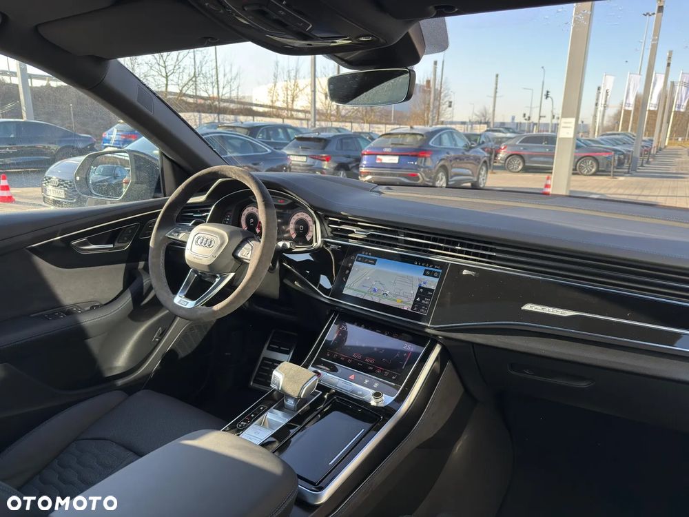 Audi RS Q8 - 41