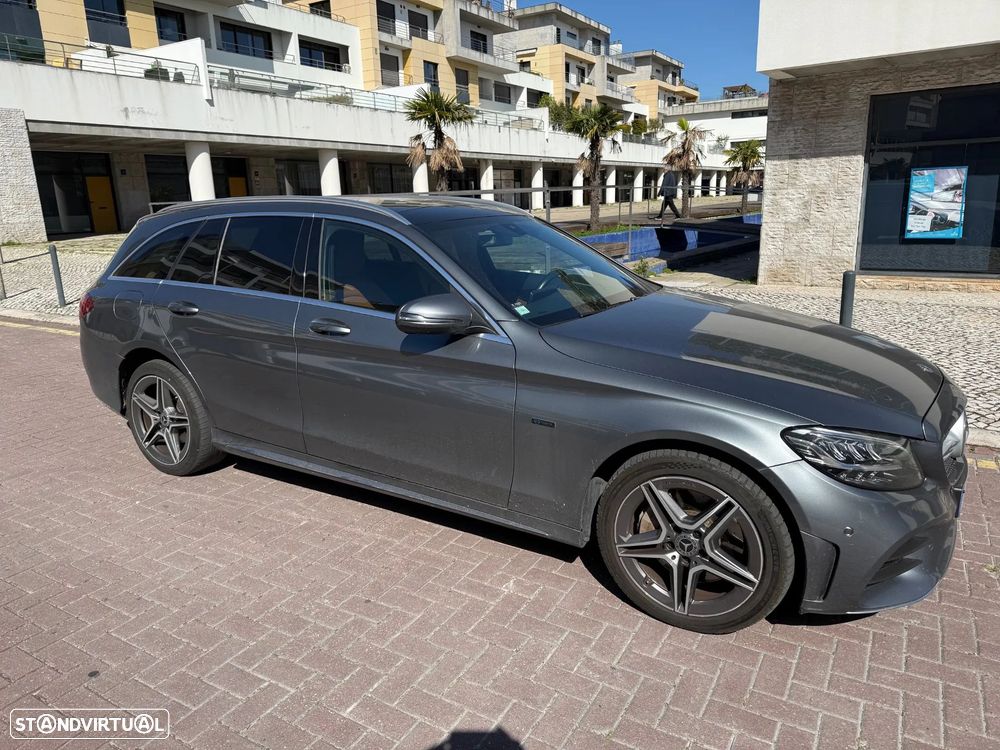 Mercedes-Benz C 300 de AMG Line - 2