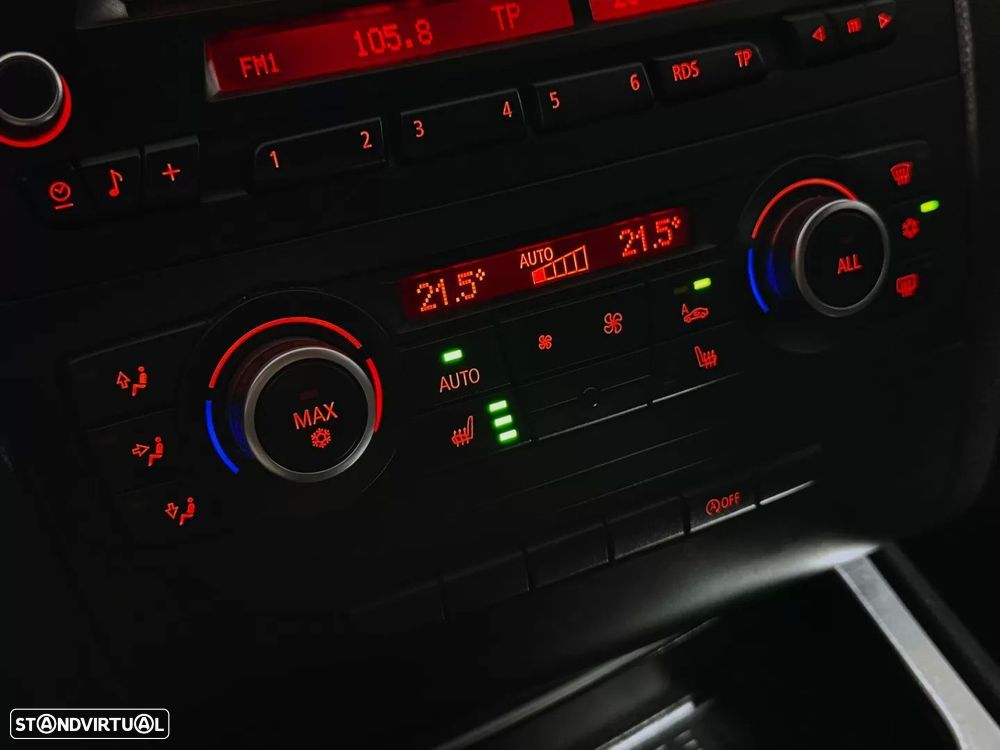 BMW 118 d Pack M - 15