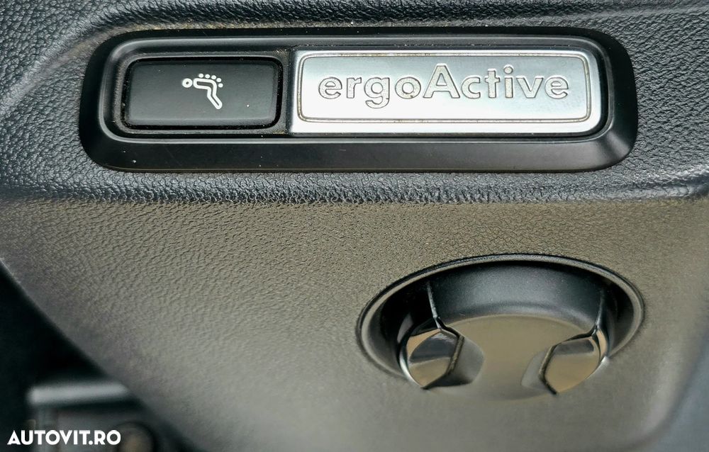 Volkswagen Tiguan 2.0 TDI SCR 4MOTION DSG Offroad - 32