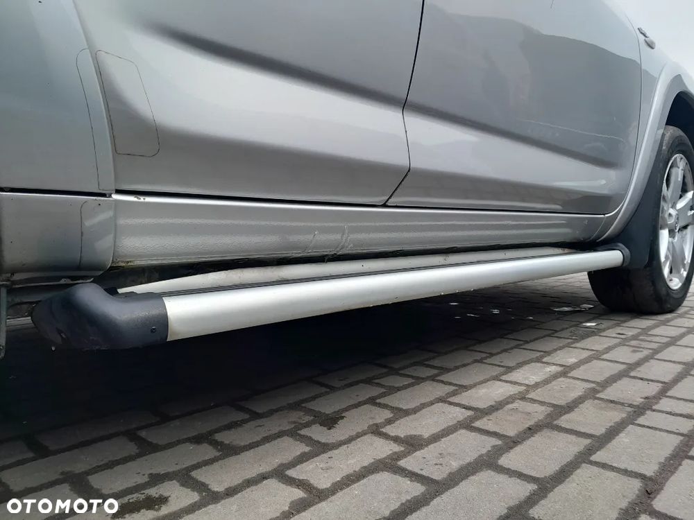 TOYOTA RAV4 III 05-12R PRÓG PRAWY SŁUPEK ŚRODKOWY KOLOR: 1F7 - 1