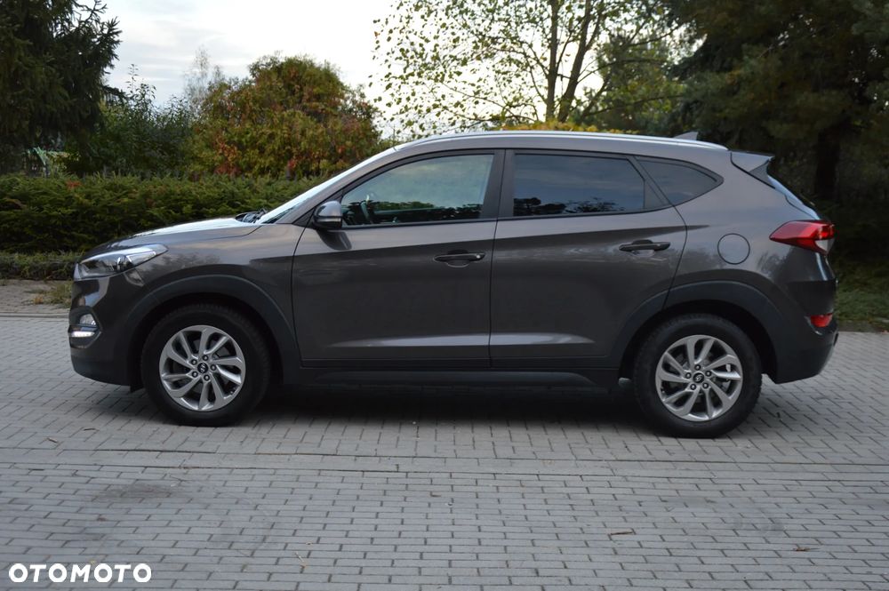 Hyundai Tucson 2.0 CRDi 4WD Automatik Advantage - 5