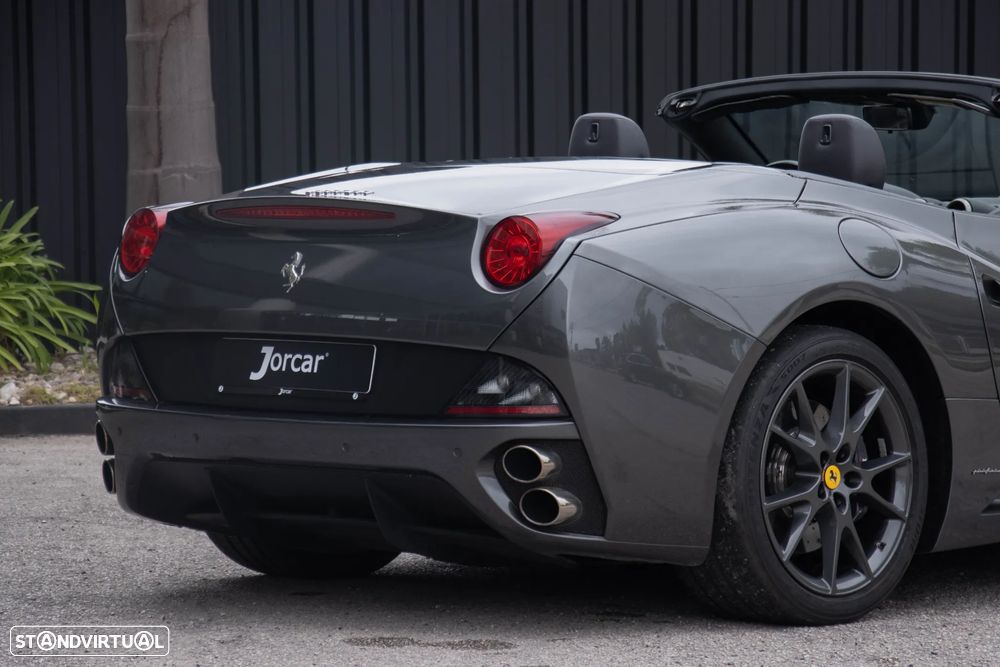 Ferrari California - 19