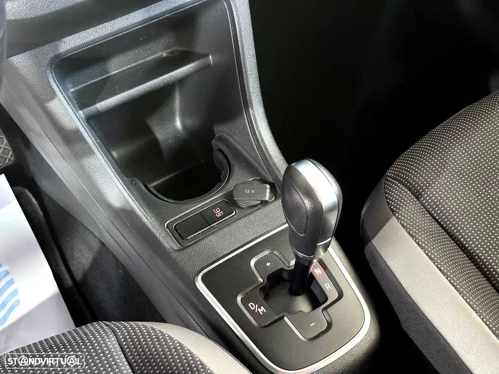 VW Up! 1.0 BMT High Auto - 22