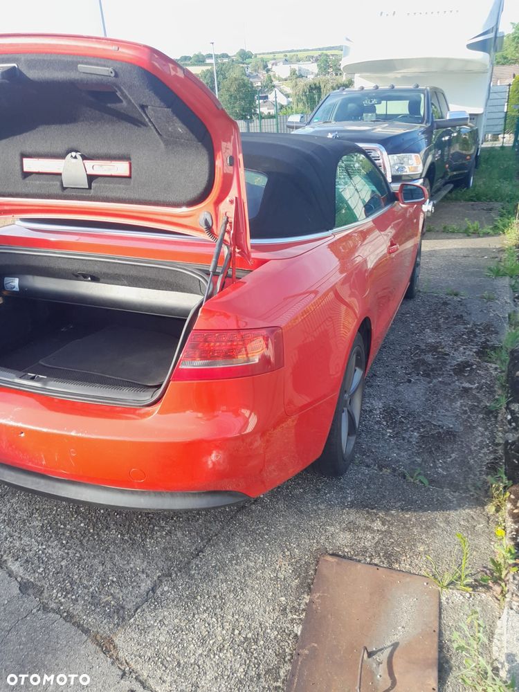 Audi A5 Cabrio - 4