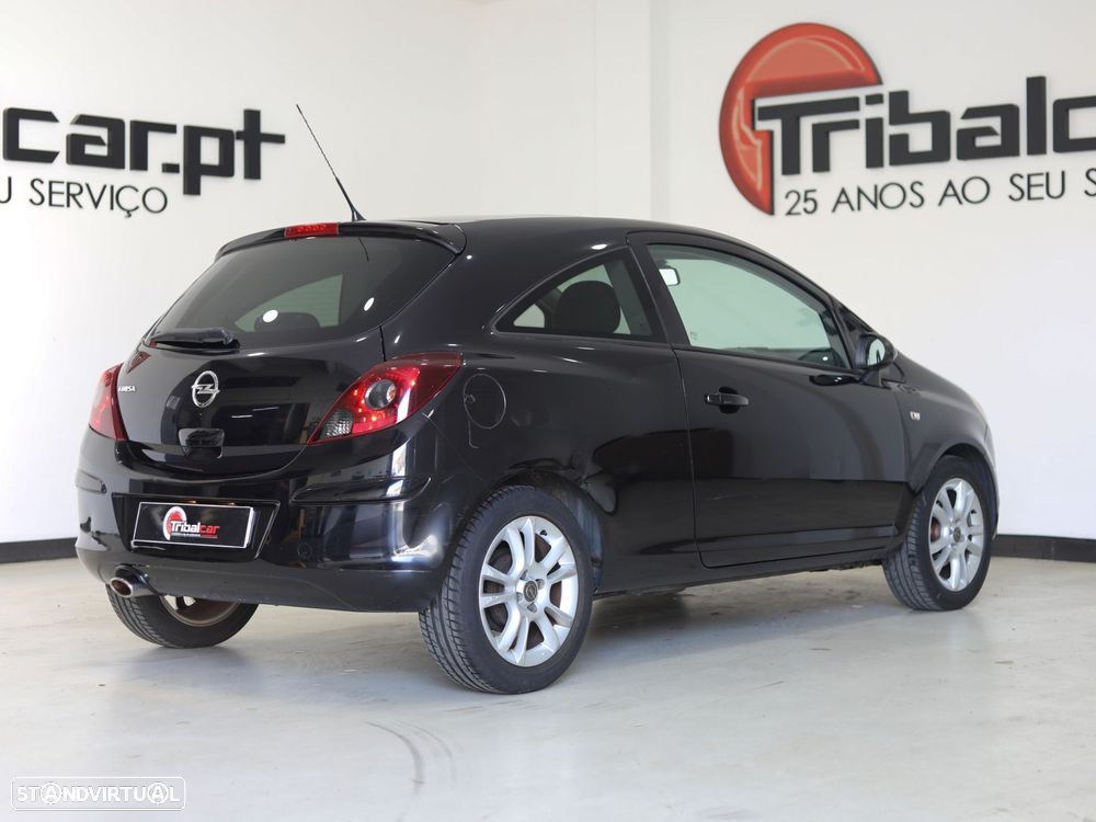 Opel Corsa 1.2 Street Edition - 4