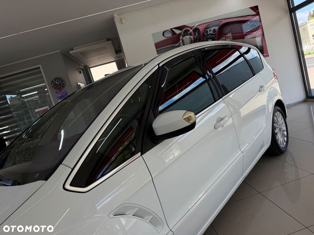 Ford S-Max 2.0 TDCi DPF Titanium X - 13