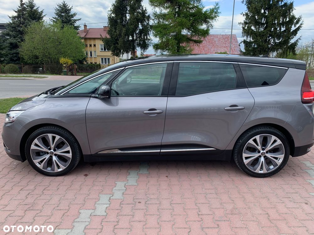 Renault Grand Scenic - 8
