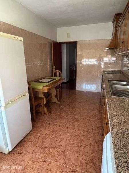 Bem-Estar T2, a apenas 1,5 km de Oliveira do Hospital - Grande imagem: 3/12
