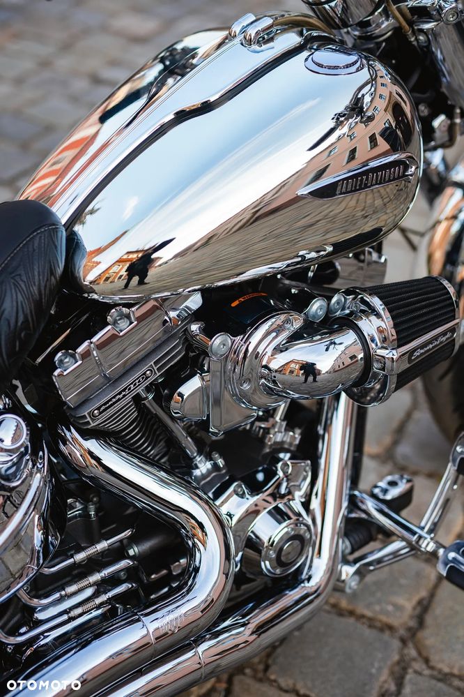 Harley-Davidson FXSB Breakout - 7