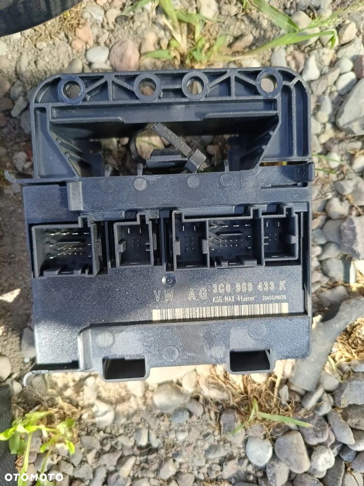 VW PASSAT B6 1.9 TDI MANUAL ZESTAW STARTOWY STEROWNIK KOMPUTER LICZNIK STACYJKA MODUŁ KOMFORT 03G906021DP 3C0959433K - 4