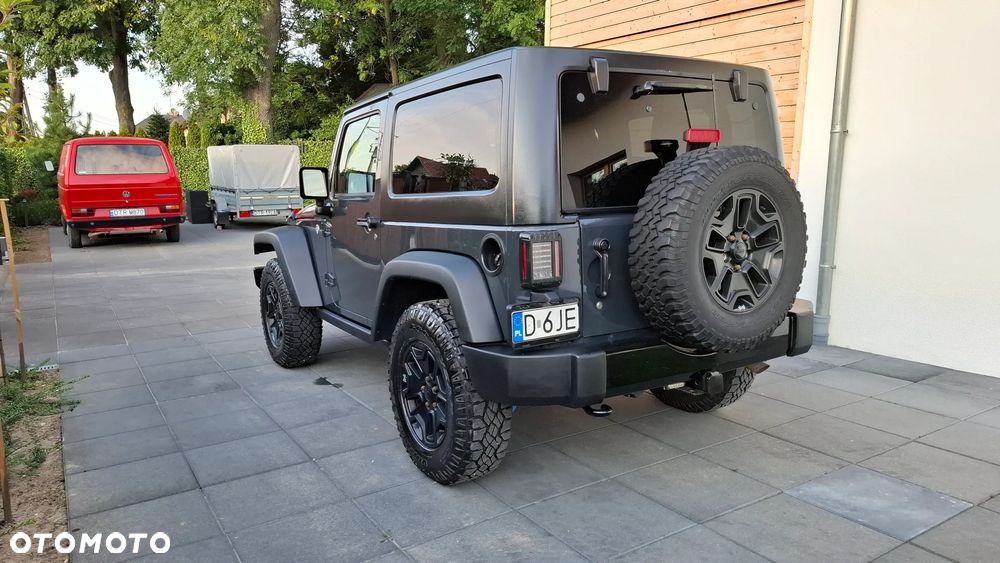 Jeep Wrangler - 3