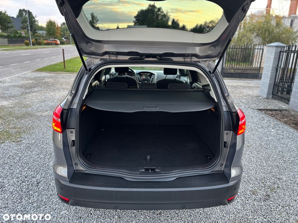 Ford Focus - 23