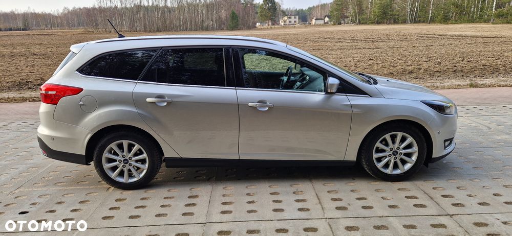 Ford Focus - 4
