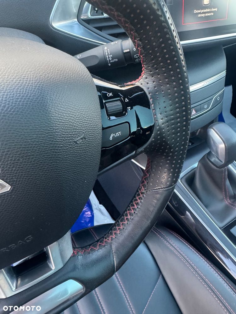 Peugeot 308 - 33