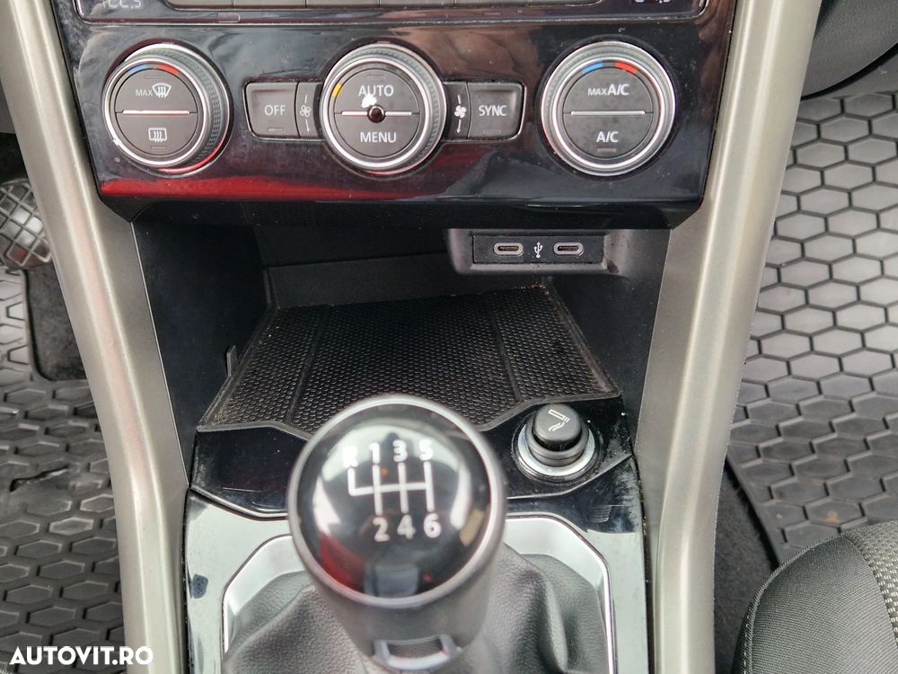 Volkswagen T-Roc 2.0 TDI Life - 20