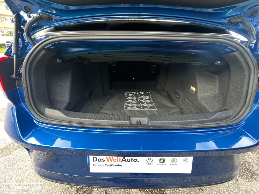 VW T-Roc 1.5 TSI R-Line DSG - 12